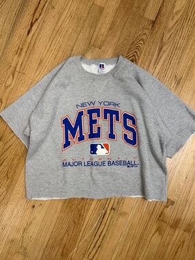 Vintage Russell Athletic New York Mets Custom Cropped Shortsleeved Sweatshirt